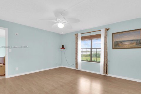Condominio en venta en Port St. Lucie, Florida, 2 dormitorios, 122.07 m2 № 1806282 - foto 19