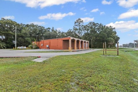 Commercial property in Trenton, Florida 376.16 sq.m. № 2142845 - photo 4