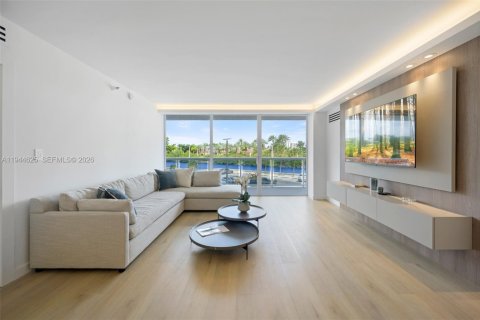 Copropriété à vendre à Aventura, Floride: 2 chambres, 96.43 m2 № 2001187 - photo 4