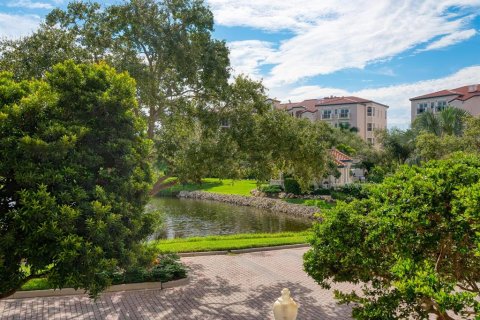 Condo in Sarasota, Florida, 2 bedrooms  № 1912538 - photo 7