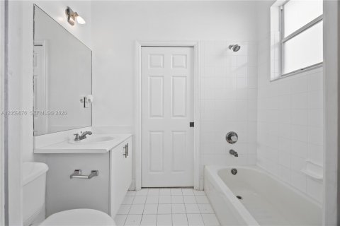 Villa ou maison à louer à Homestead, Floride: 4 chambres, 163.97 m2 № 2264533 - photo 21