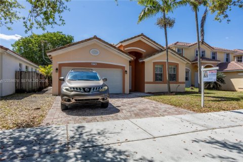 Villa ou maison à Homestead, Floride 4 chambres, 163.97 m2 № 2264533