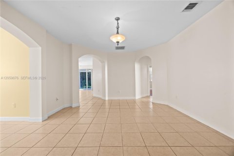 Villa ou maison à louer à Homestead, Floride: 4 chambres, 163.97 m2 № 2264533 - photo 9