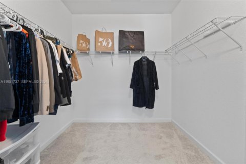 Townhouse in Miami, Florida 3 bedrooms, 157.47 sq.m. № 2054287 - photo 25