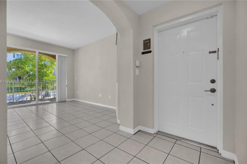 Copropriété à vendre à Miami, Floride: 3 chambres, 117.06 m2 № 2019888 - photo 3