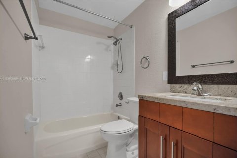 Copropriété à vendre à Miami, Floride: 3 chambres, 117.06 m2 № 2019888 - photo 22