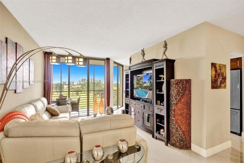 Condominio en venta en Lauderhill, Florida, 2 dormitorios, 130.71 m2 № 1798959 - foto 11