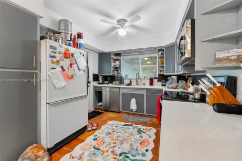 Immobilier commercial à vendre à Fort Lauderdale, Floride: 176.14 m2 № 1956673 - photo 7