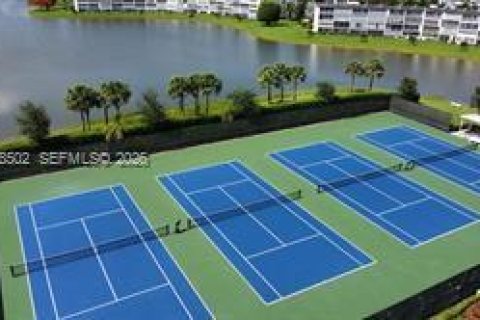 Condominio en venta en Coral Springs, Florida, 2 dormitorios, 71.35 m2 № 2044405 - foto 29