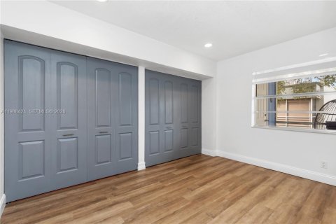 Condo in Delray Beach, Florida, 2 bedrooms  № 2068927 - photo 11