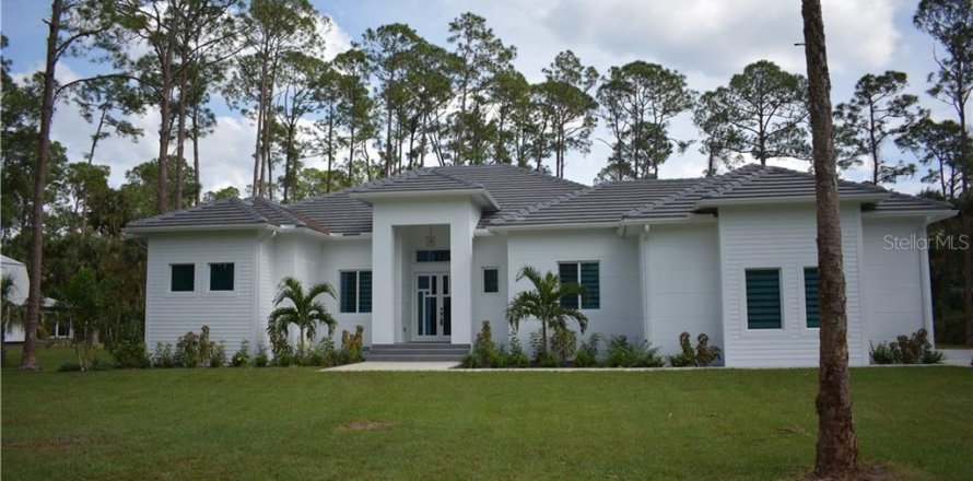 Villa ou maison à Naples, Floride 5 chambres, 255.2 m2 № 1827289