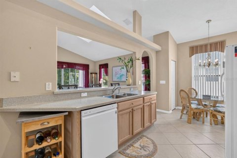 House in Palm Coast, Florida 2 bedrooms, 151.06 sq.m. № 2421736 - photo 14