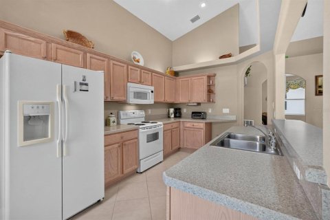 House in Palm Coast, Florida 2 bedrooms, 151.06 sq.m. № 2421736 - photo 16