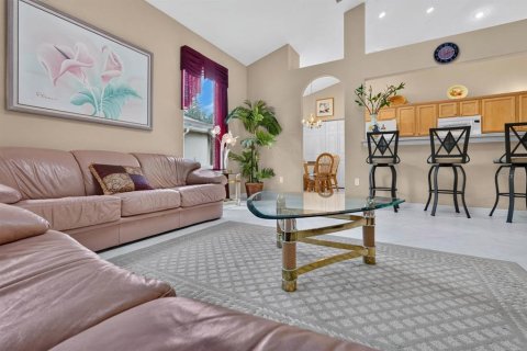 House in Palm Coast, Florida 2 bedrooms, 151.06 sq.m. № 2421736 - photo 12