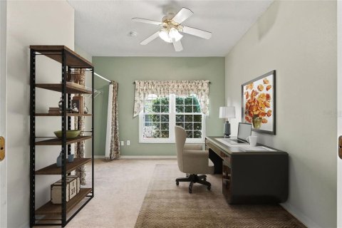 House in Davenport, Florida 2 bedrooms, 186.08 sq.m. № 2425825 - photo 11