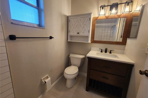 Casa en alquiler en Seminole, Florida, 4 dormitorios, 121.05 m2 № 1543987 - foto 13