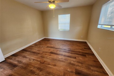Casa en alquiler en Seminole, Florida, 4 dormitorios, 121.05 m2 № 1543987 - foto 20