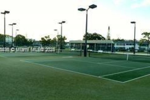 Condominio en venta en Deerfield Beach, Florida, 1 dormitorio, 54.35 m2 № 1866986 - foto 14