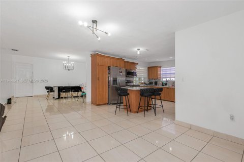 Casa en venta en Surfside, Florida, 4 dormitorios, 178.09 m2 № 2009631 - foto 5