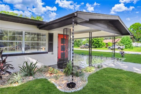 Villa ou maison à vendre à Auburndale, Floride: 4 chambres, 190.64 m2 № 1801344 - photo 3