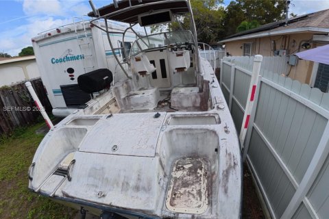 House in Miami Gardens, Florida 4 bedrooms, 134.24 sq.m. № 1989954 - photo 21