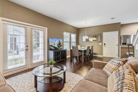 Townhouse in Kissimmee, Florida 4 bedrooms, 157.38 sq.m. № 2111848 - photo 5