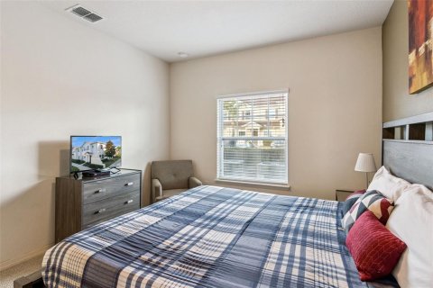 Townhouse in Kissimmee, Florida 4 bedrooms, 157.38 sq.m. № 2111848 - photo 16
