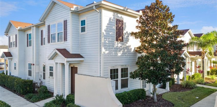 Townhouse in Kissimmee, Florida 4 bedrooms, 157.38 sq.m. № 2111848