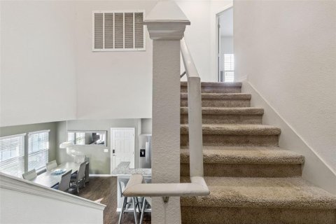 Townhouse in Kissimmee, Florida 4 bedrooms, 157.38 sq.m. № 2111848 - photo 13
