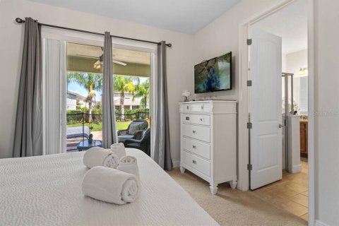 House in Kissimmee, Florida 8 bedrooms, 376.9 sq.m. № 2228470 - photo 24