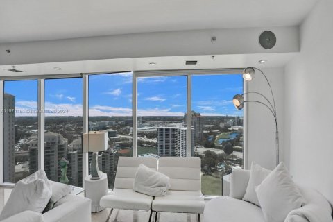 Condo in Aventura, Florida, 3 bedrooms  № 1713072 - photo 7