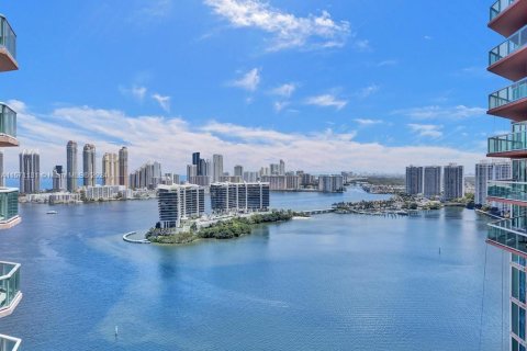 Condo in Aventura, Florida, 3 bedrooms  № 1713072 - photo 2