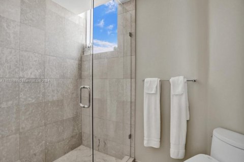 Condo in Aventura, Florida, 3 bedrooms  № 1713072 - photo 26