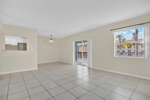 Condominio en venta en Orlando, Florida, 2 dormitorios, 78.97 m2 № 2103731 - foto 7
