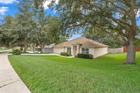 House in Minneola, Florida 3 bedrooms, 169.55 sq.m. № 1846862 - photo 5