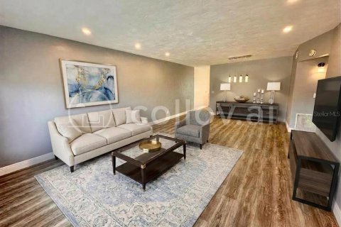 Condo in Clearwater, Florida, 2 bedrooms № 2140030 - photo 4