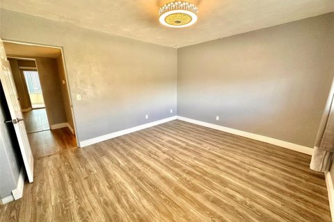 Condo in Clearwater, Florida, 2 bedrooms № 2140030 - photo 28