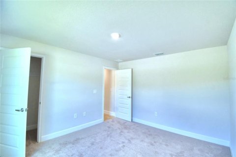 Villa ou maison à vendre à Haines City, Floride: 3 chambres, 183.02 m2 № 1871134 - photo 4