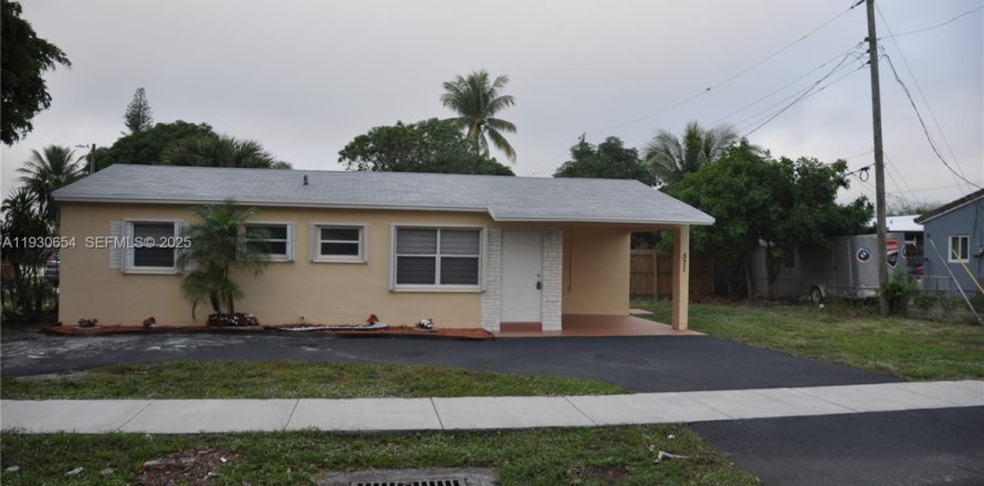 Villa ou maison à Oakland Park, Floride 3 chambres, 84.17 m2 № 1990425