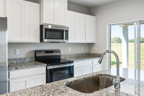 Touwnhouse à vendre à Lady Lake, Floride: 3 chambres, 151.62 m2 № 2092648 - photo 20