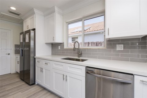 Villa ou maison à louer à Dania Beach, Floride: 3 chambres, 139.82 m2 № 2026790 - photo 7