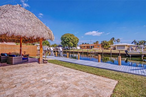 Villa ou maison à louer à Dania Beach, Floride: 3 chambres, 139.82 m2 № 2026790 - photo 21