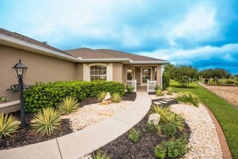 House in Ocala, Florida 2 bedrooms, 154.22 sq.m. № 2391394 - photo 2