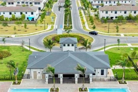 Touwnhouse à vendre à Homestead, Floride: 3 chambres, 143.53 m2 № 2170974 - photo 12