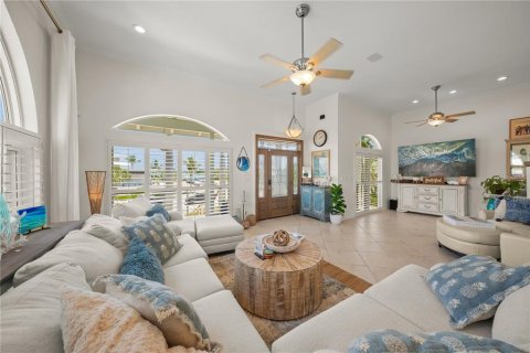Villa ou maison à vendre à Longboat Key, Floride: 2 chambres, 207.73 m2 № 2113455 - photo 9