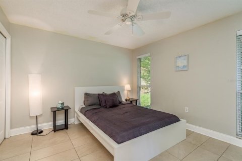 Casa en venta en New Port Richey, Florida, 2 dormitorios, 94.95 m2 № 1910909 - foto 19