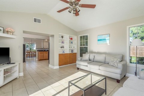 Casa en venta en New Port Richey, Florida, 2 dormitorios, 94.95 m2 № 1910909 - foto 15