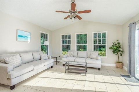 Casa en venta en New Port Richey, Florida, 2 dormitorios, 94.95 m2 № 1910909 - foto 13