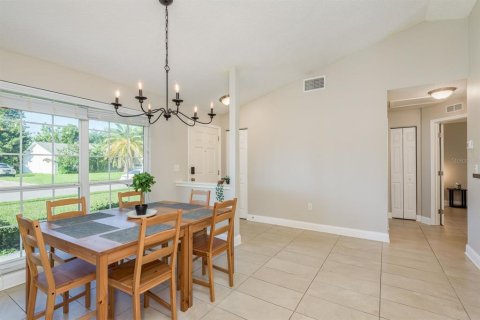 Casa en venta en New Port Richey, Florida, 2 dormitorios, 94.95 m2 № 1910909 - foto 8