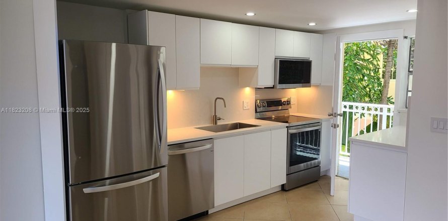 Condo à Miami Beach, Floride, 1 chambre № 1788843